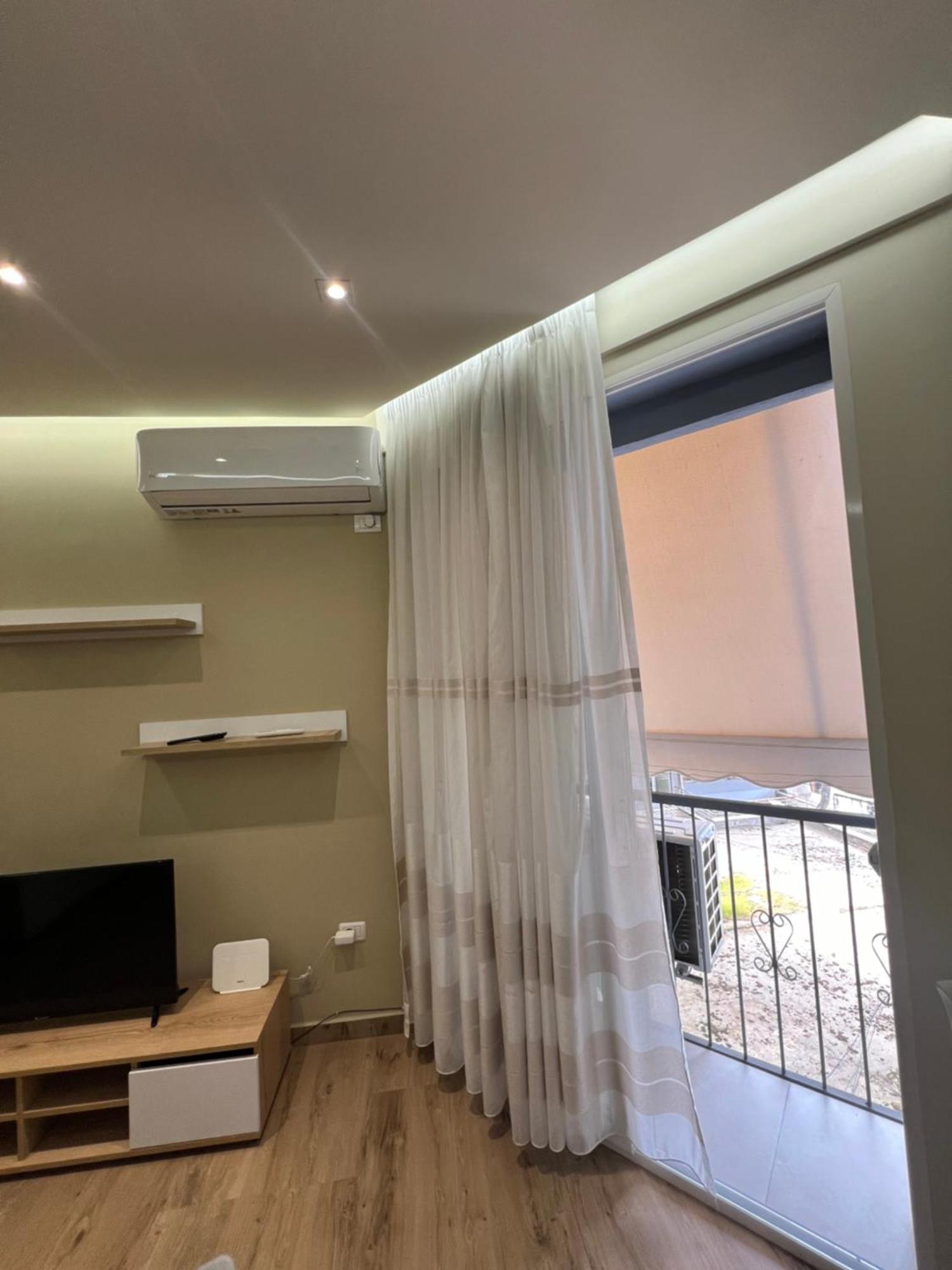 Condor Center Luxury Apartment Tirana Zewnętrze zdjęcie