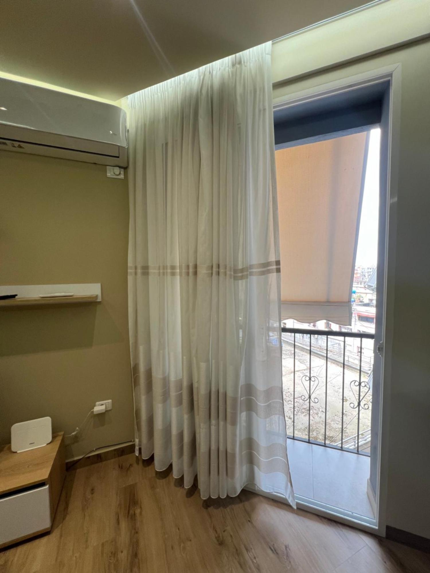 Condor Center Luxury Apartment Tirana Zewnętrze zdjęcie
